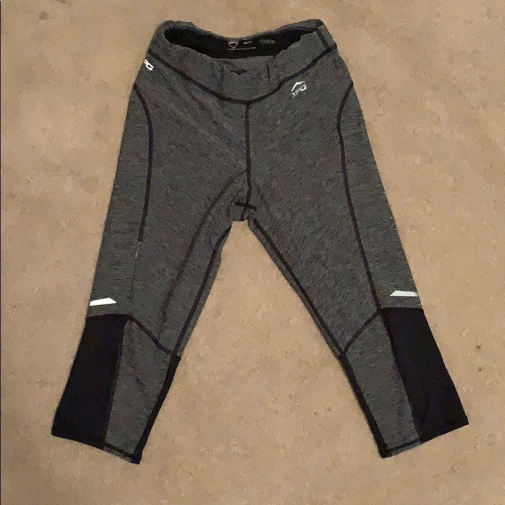 Cabela’s/XPG capri fitness legging